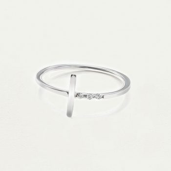 Nhẫn Vàng Trắng 10K mặt chữ L viền đá cá tính - SR23S021W