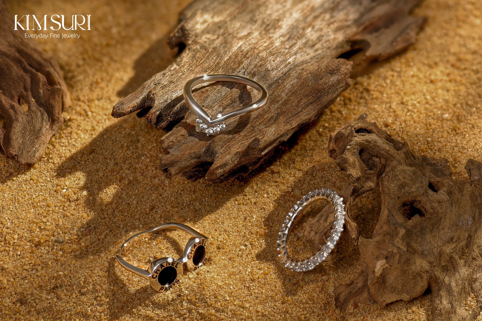 “Viên kim cương” hạng 2 - đá Cubic Zirconia trang suc gan da cz