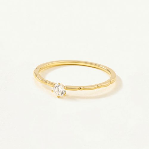 Nhẫn Vàng 10K gắn đá lục giác