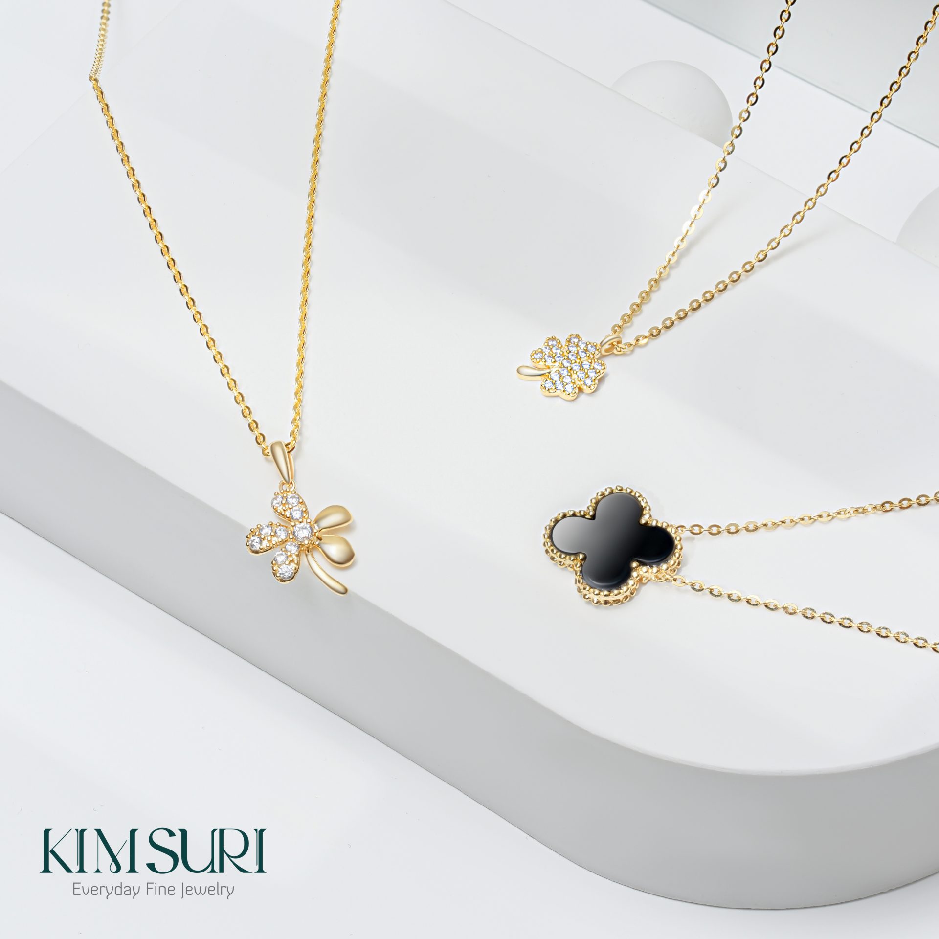 Trang sức vàng 10K họa tiết cỏ Kim Suri